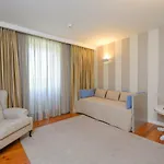 Sundial Gardens & Suites Hotel