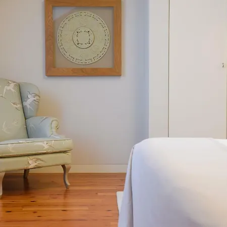 Sundial Gardens & Suites Sandim