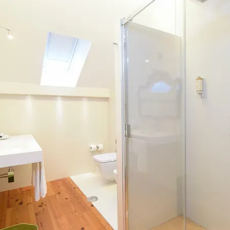 Sundial Gardens & Suites ゲストハウス Sandim