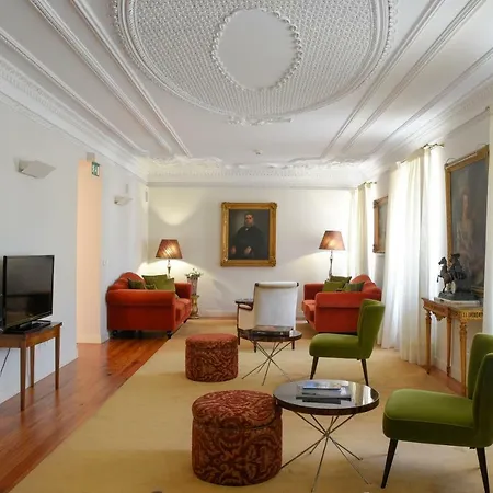 ゲストハウス Sundial Gardens & Suites 4*