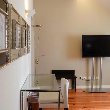 Szálloda Sundial Gardens & Suites 4*