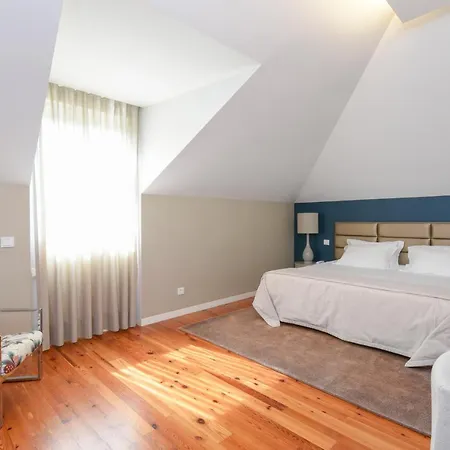 Sundial Gardens & Suites ゲストハウス Sandim