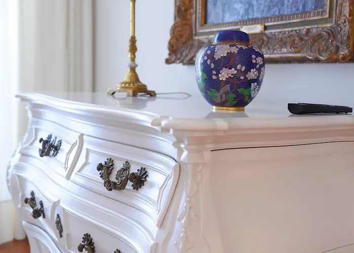 Sundial Gardens & Suites 4* Sandim