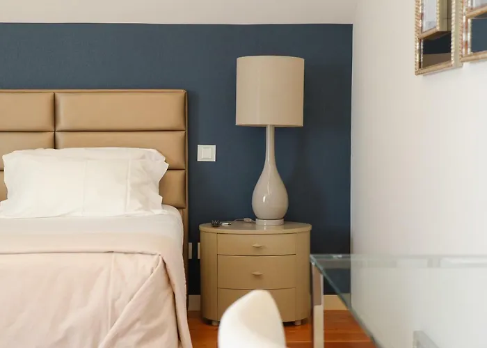 Sundial Gardens & Suites 4* Sandim