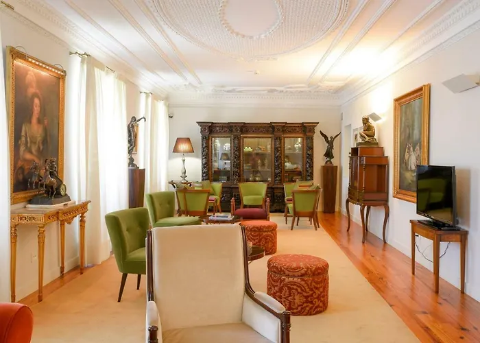 Sundial Gardens & Suites Hotel Sandim